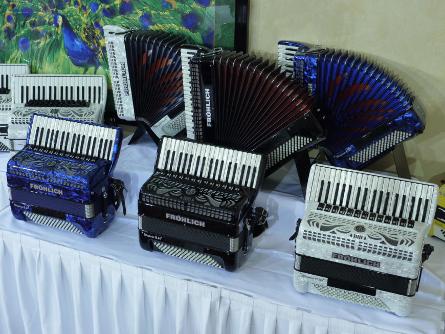 mehrere Akkordeons